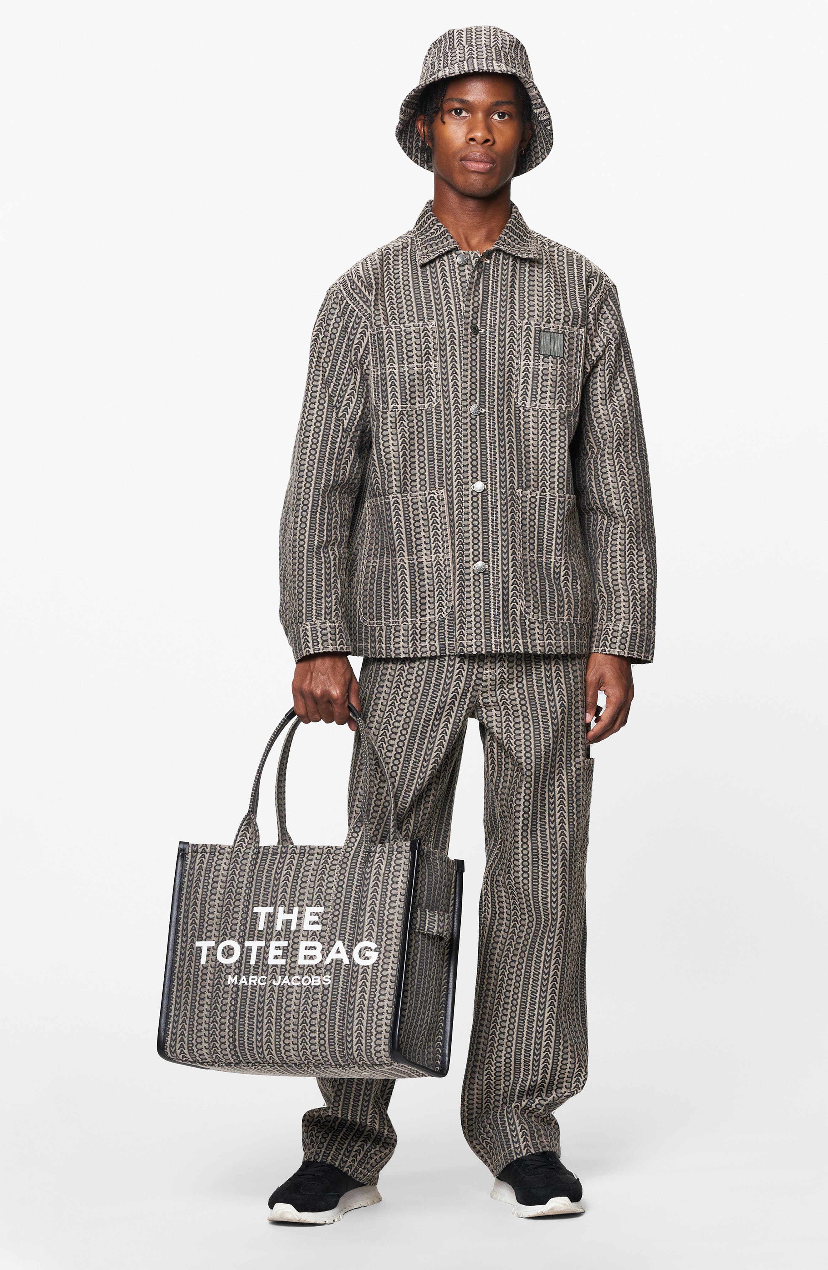 Marc Jacobs The Large Monogram Canvas Tote, Alternate, color, 