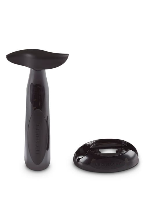 Le Creuset Activ-ball And Foil Cutter Gift Set In Silver/black