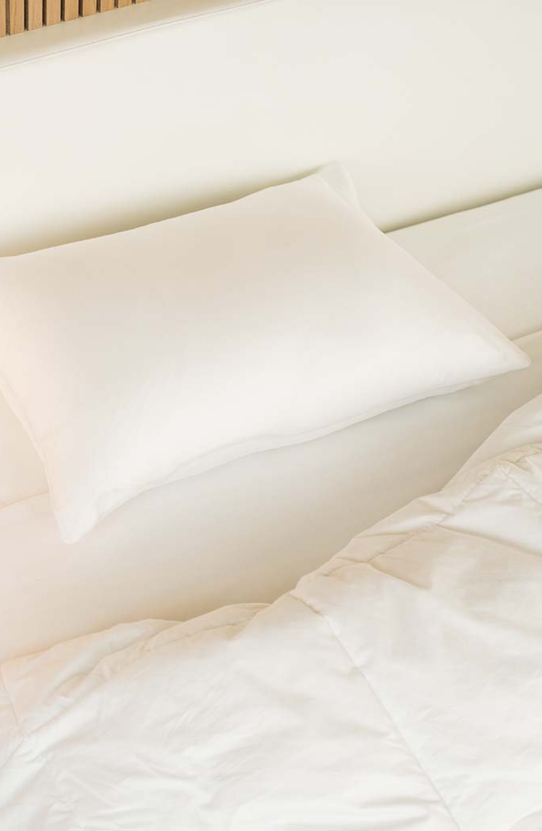 FluffCo | Hotel Comfort Down Feather Pillow, Alternate, color, King / Firm Fluff