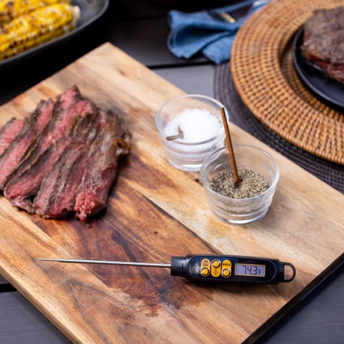 Maverick Digital Long Stem Instant Read Thermometer In Black