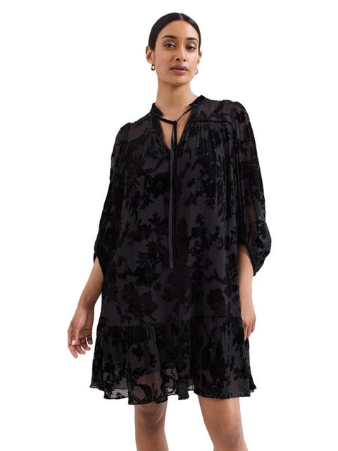 Mila Velvet Dress