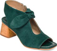 Bernardo Footwear Bernardo Lizzie Sandal