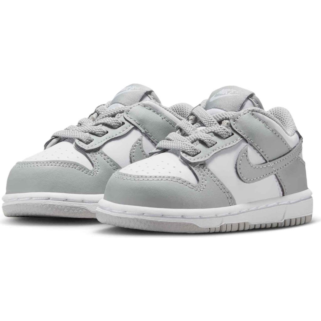 Nike Kids' Dunk Low Basketball Sneaker