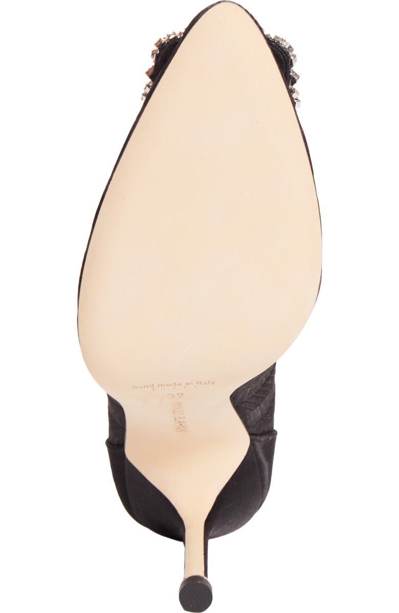 Manolo Blahnik Hangisila Pump, Alternate, color, Ywov 979R/Black