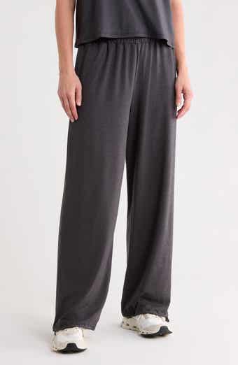 Aura Essential Drawstring Pants