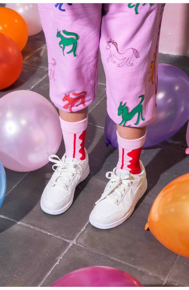 doiy Kids' Happy Birthday 3D Crew Socks, Alternate, color, Pink/ Red