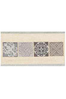 Linum Home Textiles Vivian Embellished Bath Towel - Light Gray