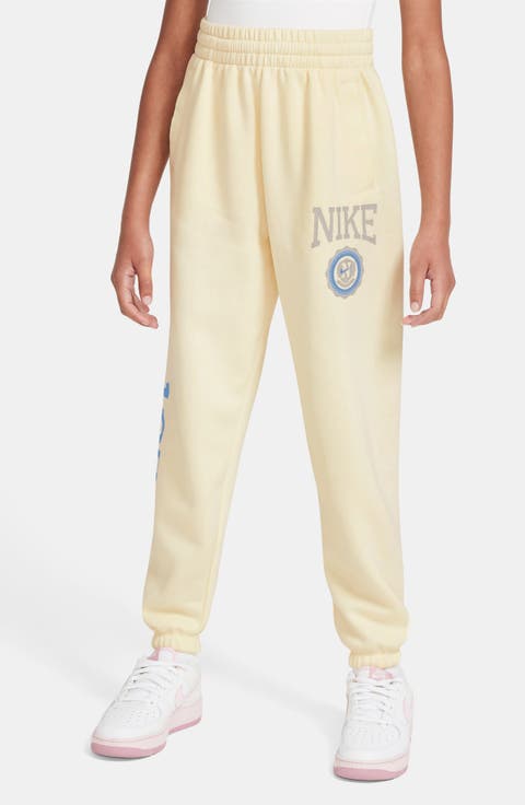 Kids' Sportswear Club Fleece Sweatpants (Big Kid)