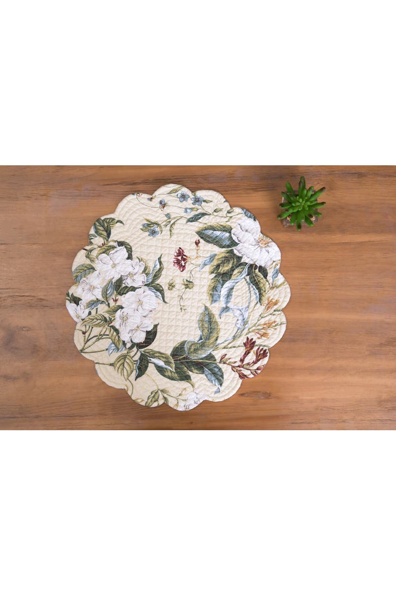 Garden Images Reversible Machine Washable Round Quilt Placemats Set of 6, Alternate, color, White