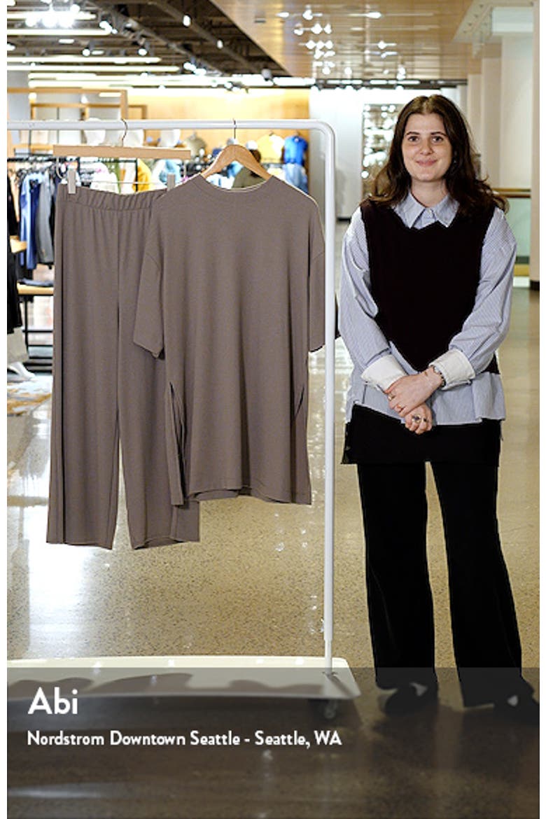 Lex Rib Oversize T-Shirt & High Waist Crop Pants video
