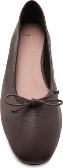 Baila Ballet Flat