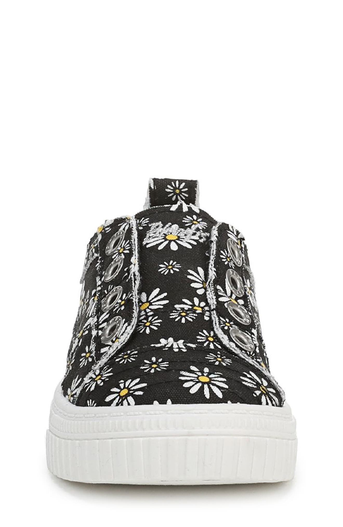 Blowfish Malibu Kids' All-Play Slip-On Sneaker, Alternate, color, Black Daisy Print Canvas