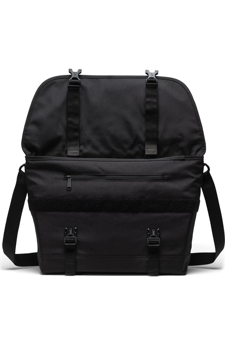 Herschel Supply Co. Cove Messenger Bag, Alternate, color, Tonal Black