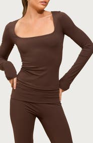 EDIKTED Hayden Square Neck Long Sleeve Crop Top