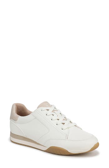 Naturalizer Patricia Sneaker In White