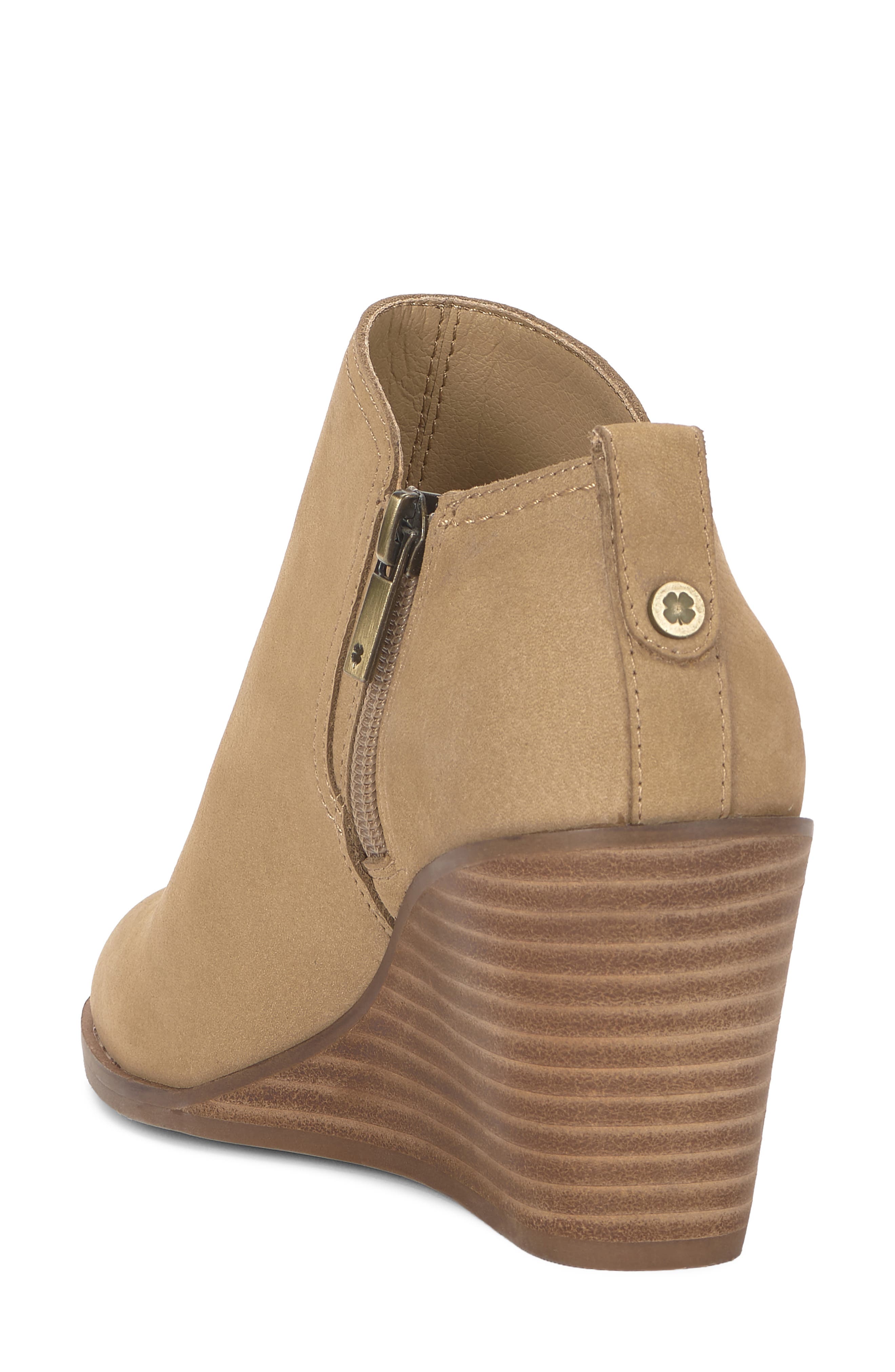Zinlay Leather Wedge Bootie, Alternate, color, MDBEIGE 01