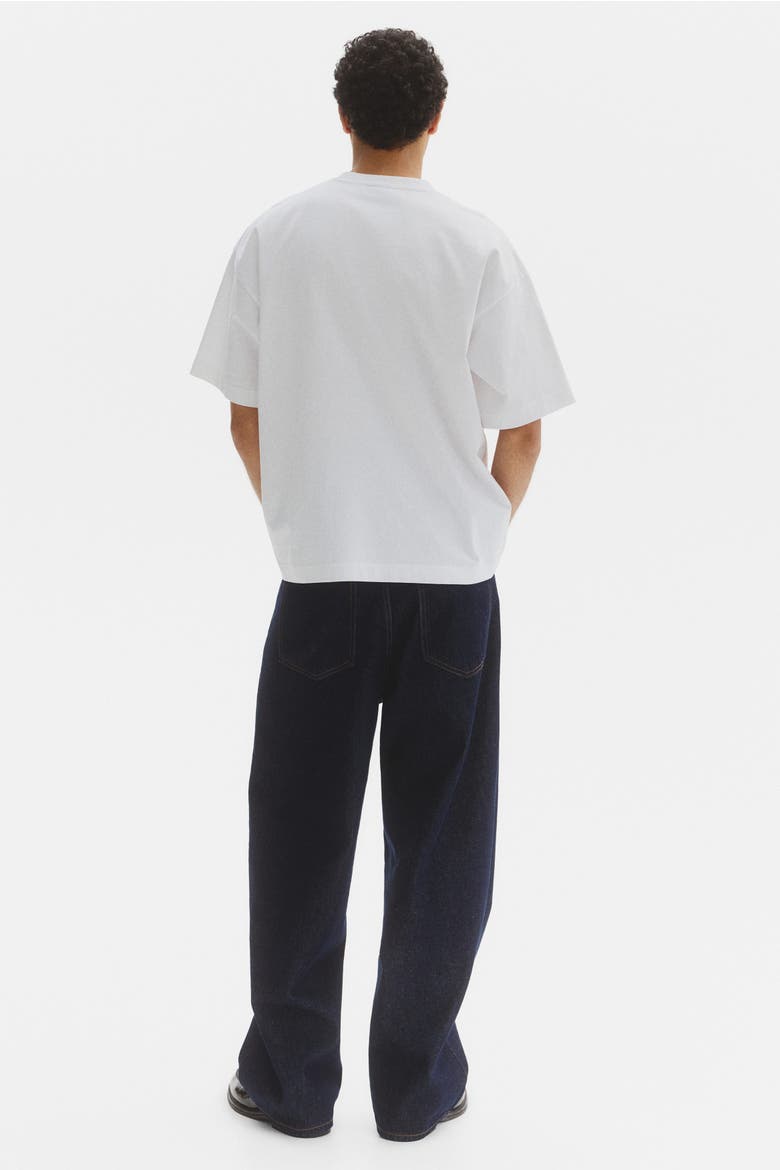 Oversized Fit T-shirt, Alternate, color, White/Jaws