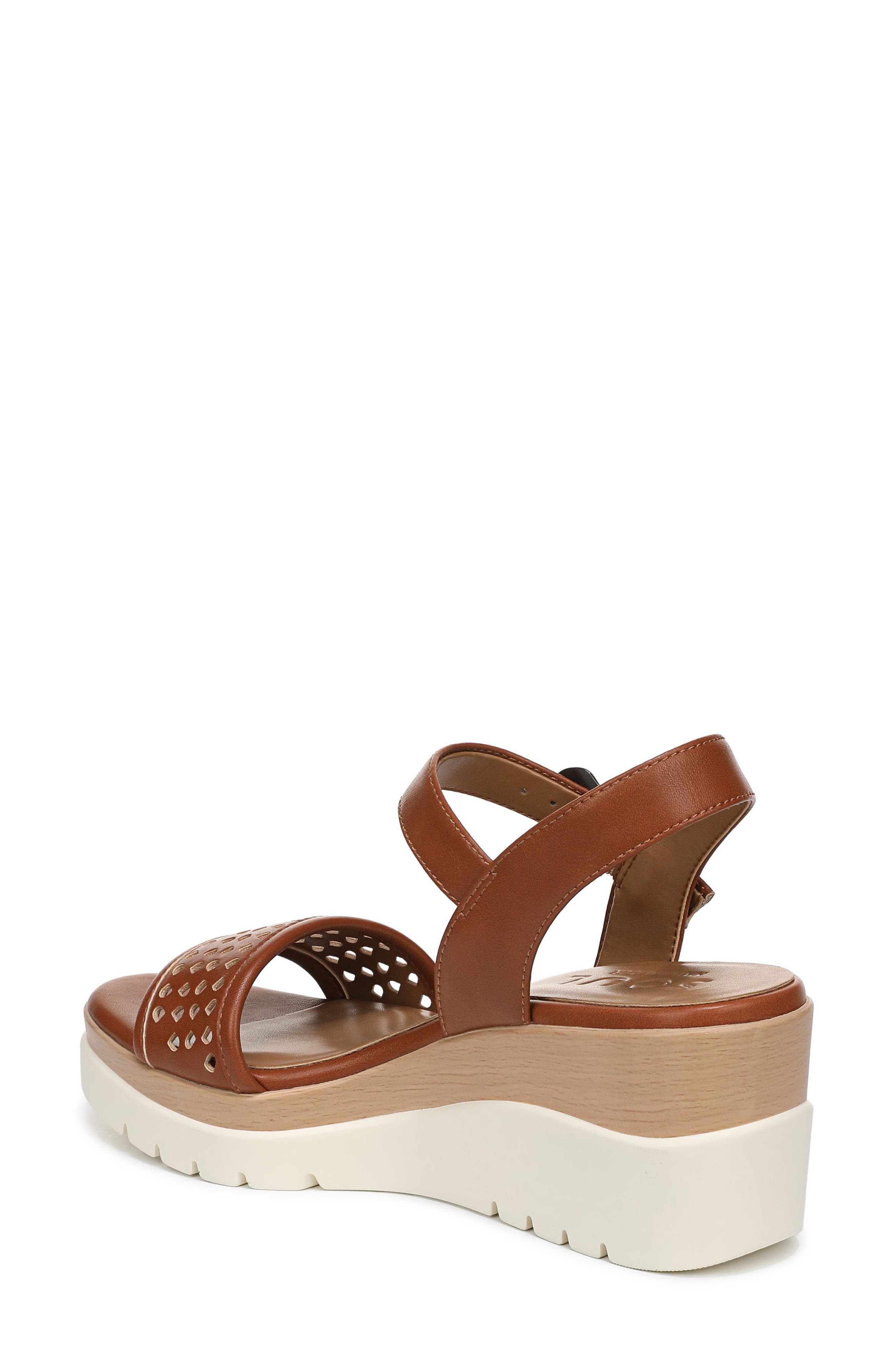 SOUL NATURALIZER Graciela Wedge Sandal, Alternate, color, Walnut