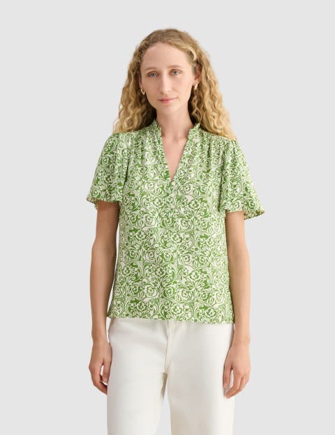 Tania Short Sleeve V-Neck Printed Blouse