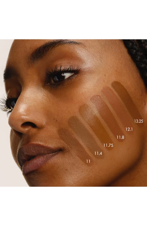 Armani Collezioni Armani Beauty Luminous Silk Natural Glow Blurring Foundation With 24-hour Wear In Brown