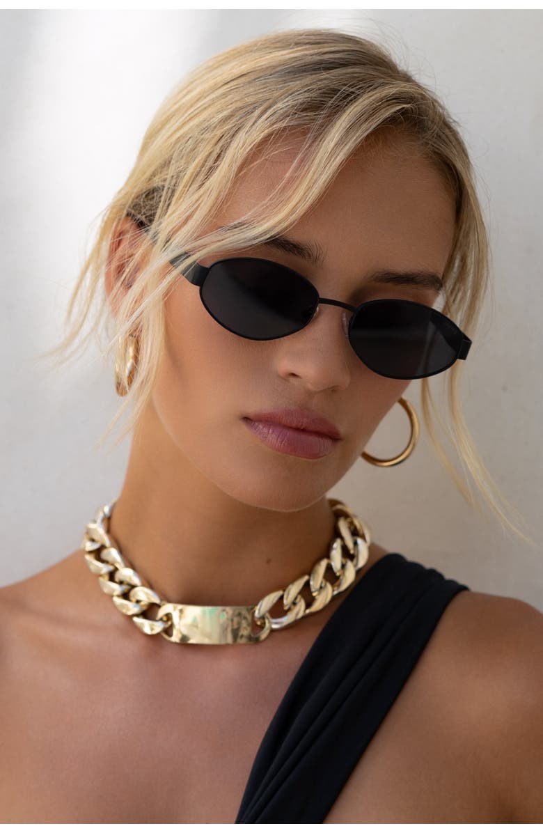 FREYRS Eyewear Soho Oval Sunglasses, Alternate, color, Black