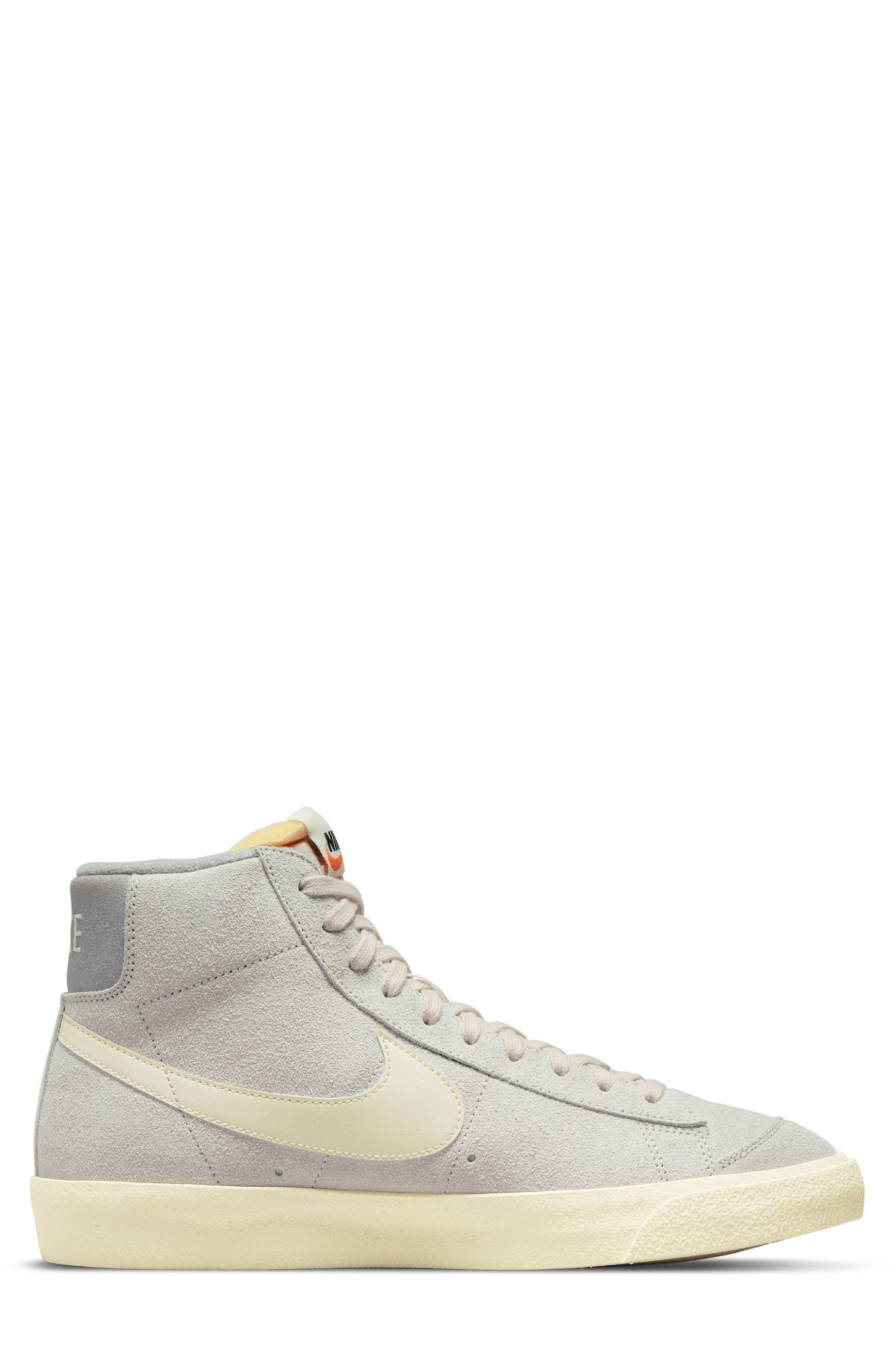 Nike Blazer Mid '77 Premium High Top Sneaker, Alternate, color, 