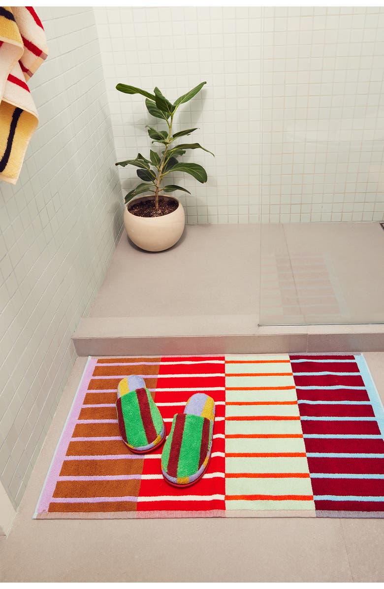 Dusen Dusen House Stripe Bath Mat, Alternate, color, 