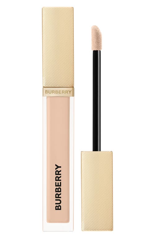 Burberry Beyond Wear Perfecting Concealer In 35 Light Cool