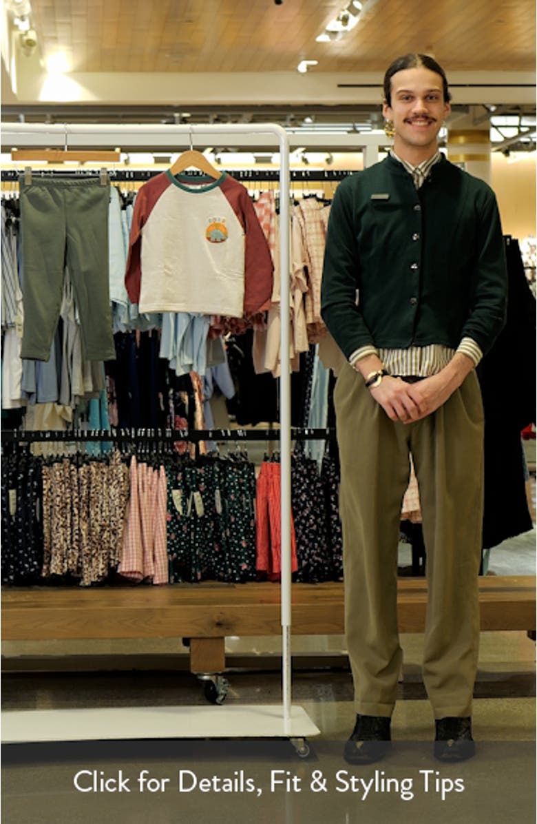 Kids
Long Sleeve T-Shirt
Pants, sales video thumbnail