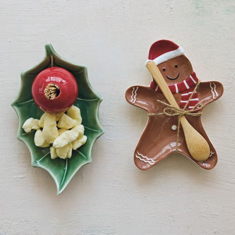Gingerbread Man Ceramic Plate Set with Spoon and Jute Tie