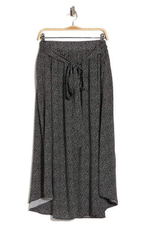 Dot Curved Hem Skirt (Plus)
