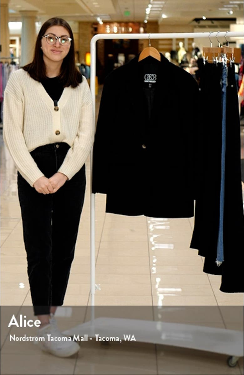 Naomi Oversize Blazer, sales video thumbnail