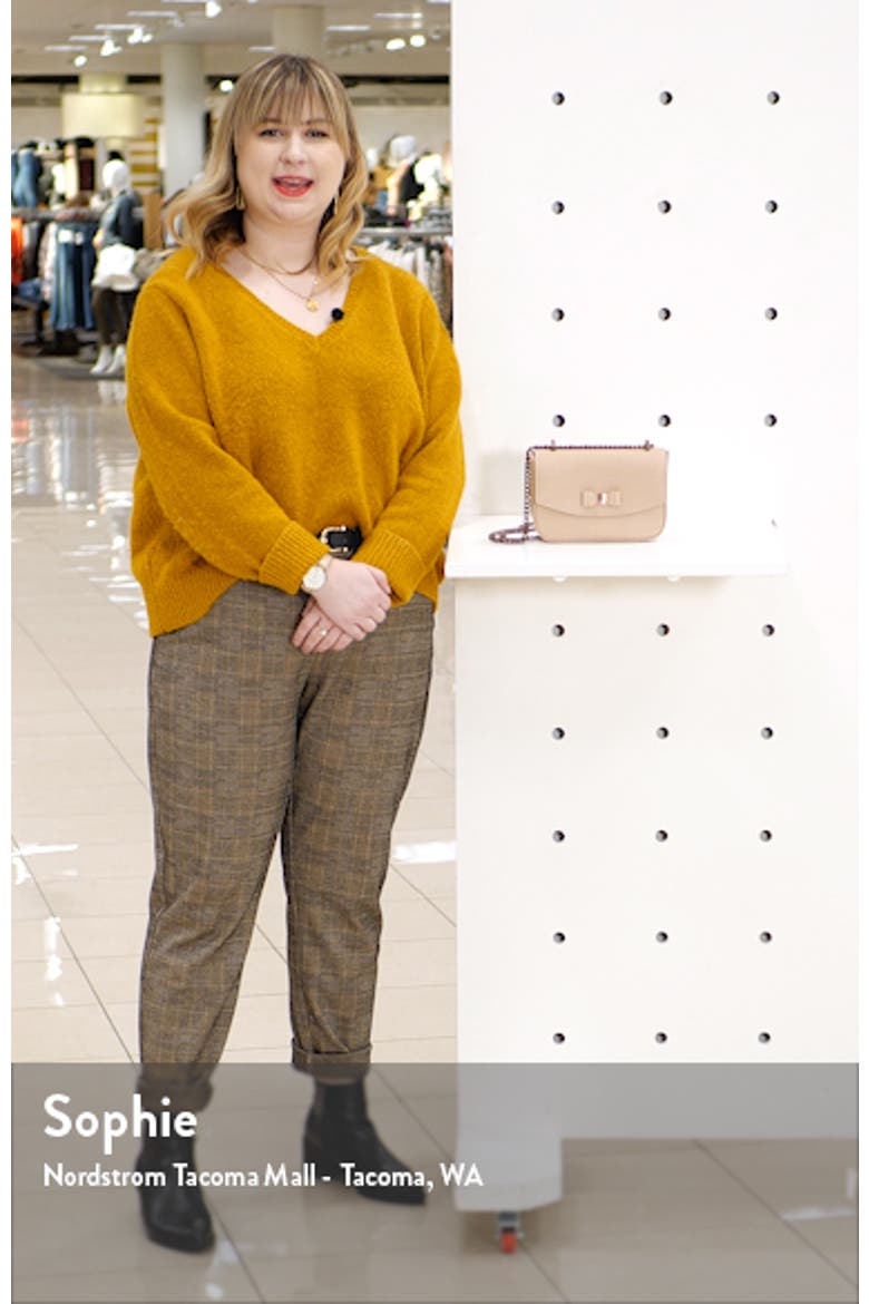 Daissy Bow Mini Leather Crossbody Bag video