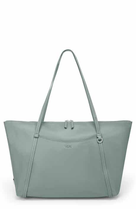 Voyageur Q Tote