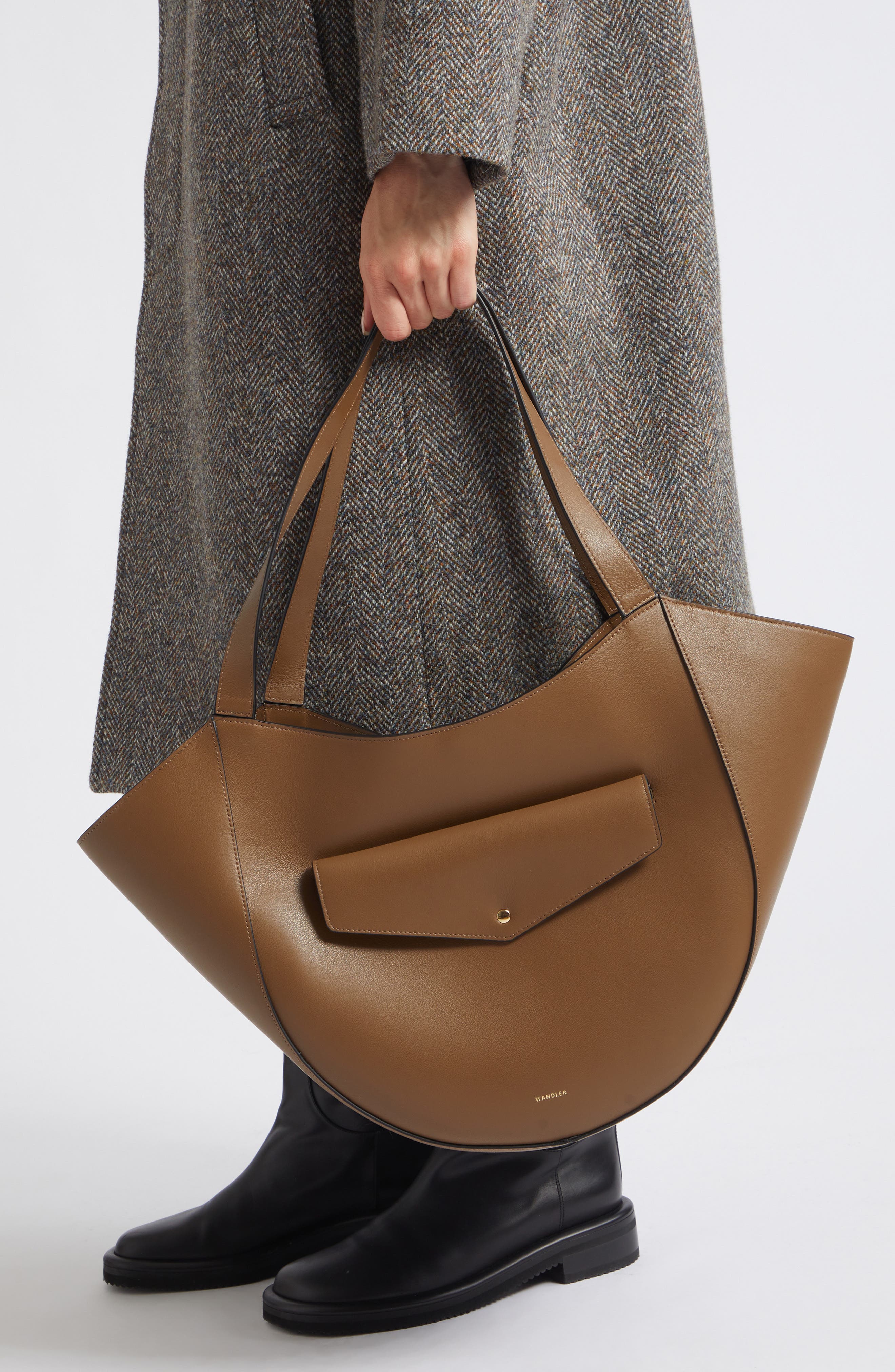 Hortensia Leather Slouch Tote, Alternate, color, CABANA