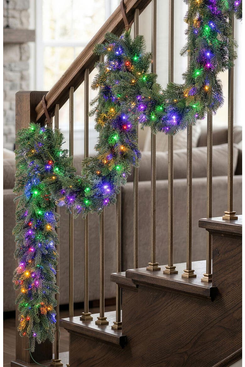 Pre-Lit Christmas Garland with Twinkling Lights, Alternate, color, Green