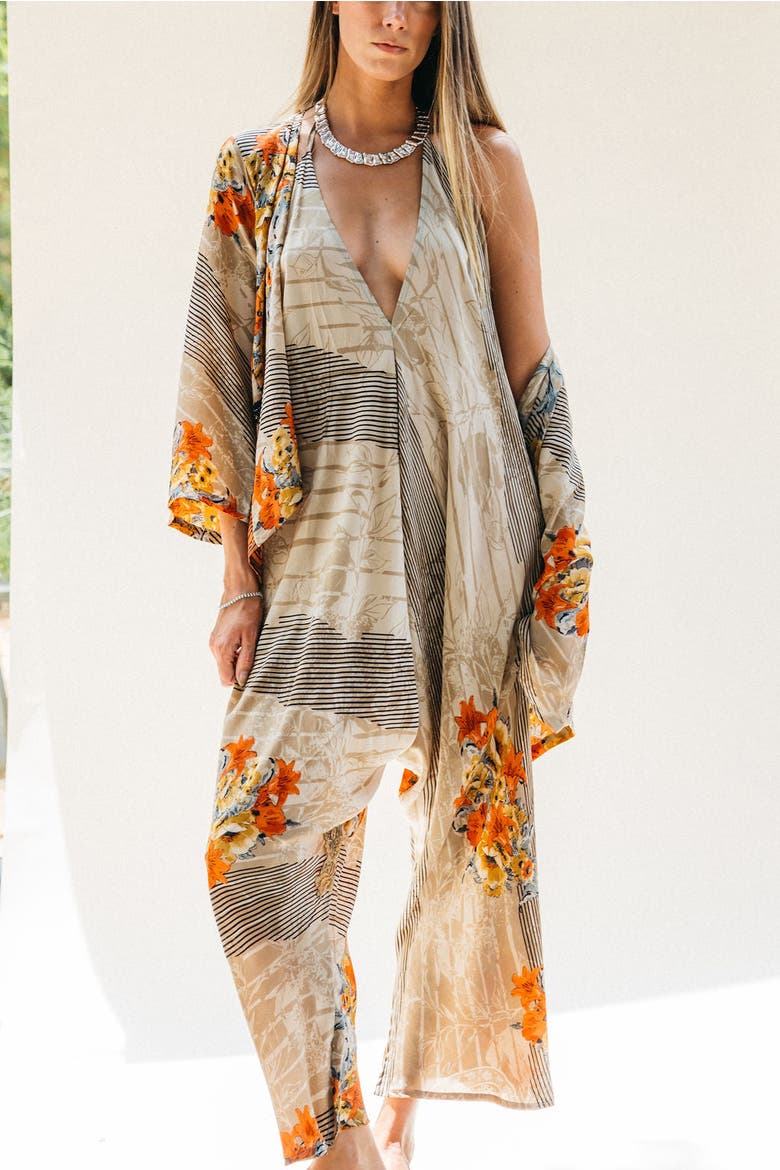 The Set Spindrift, Alternate, color, Grey & Orange