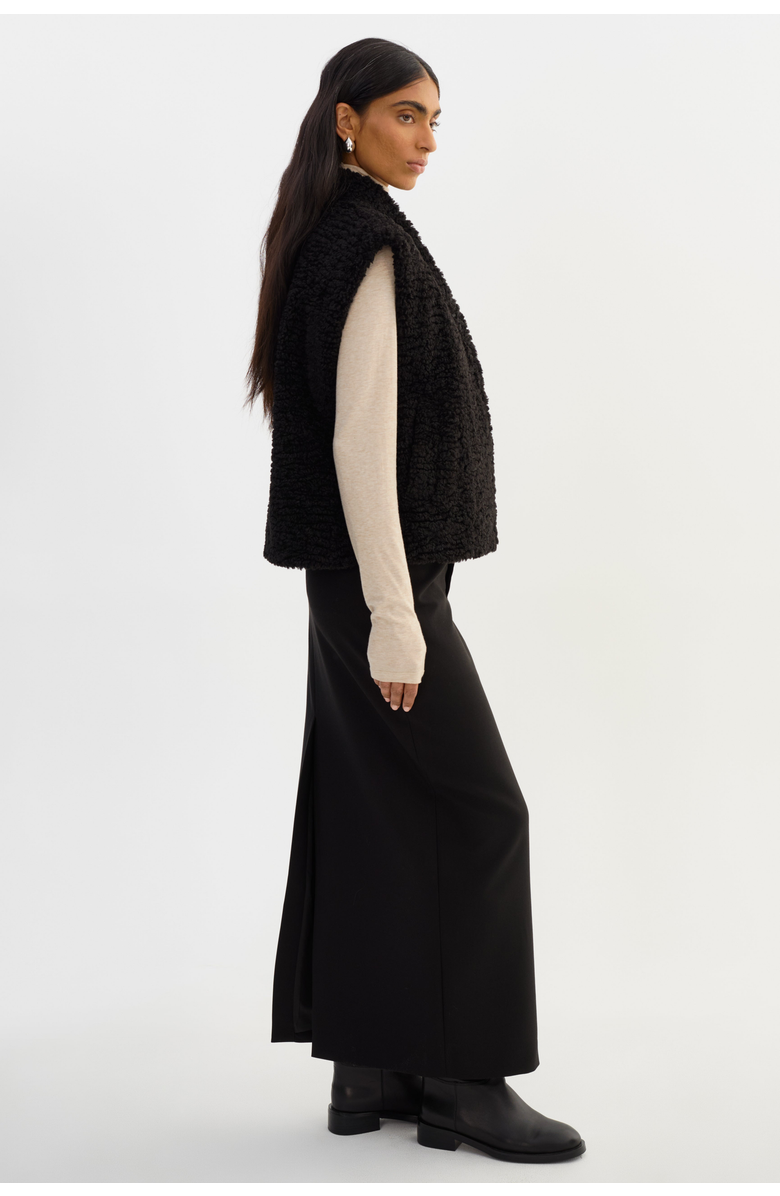 LAMARQUE Dua | Reversible Faux Fur Vest, Alternate, color, Black