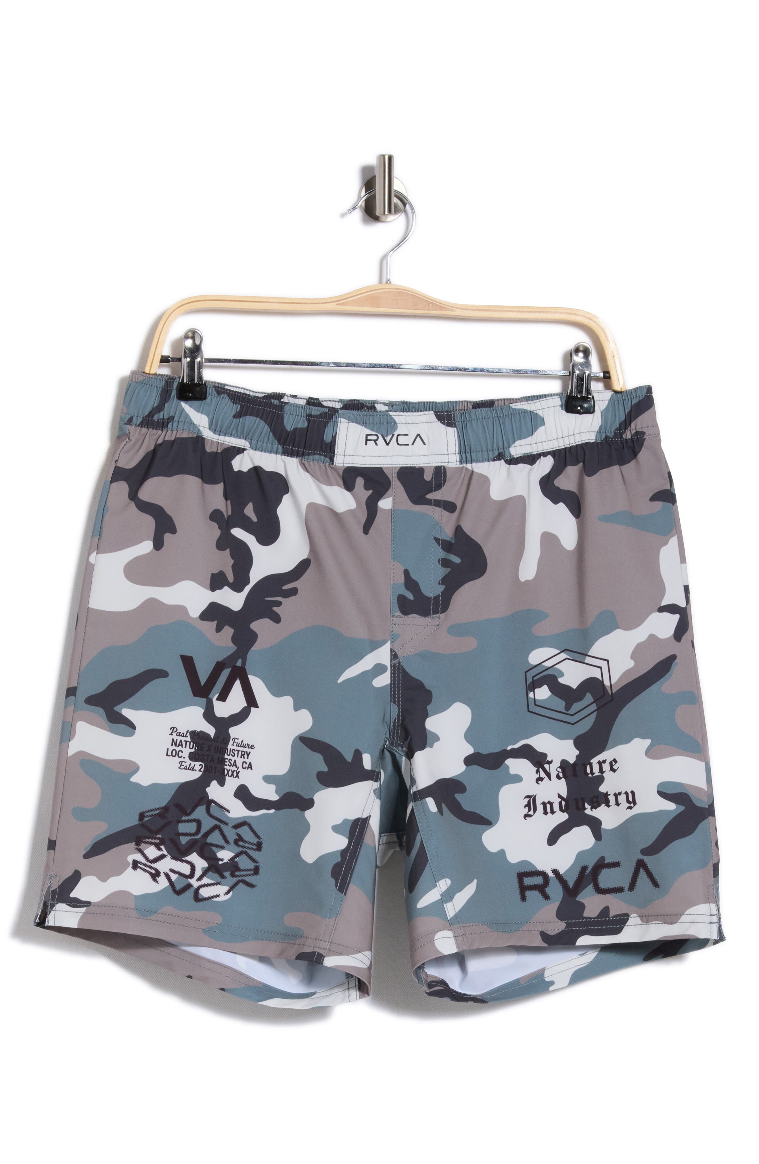 selected CAMOFLAUGE