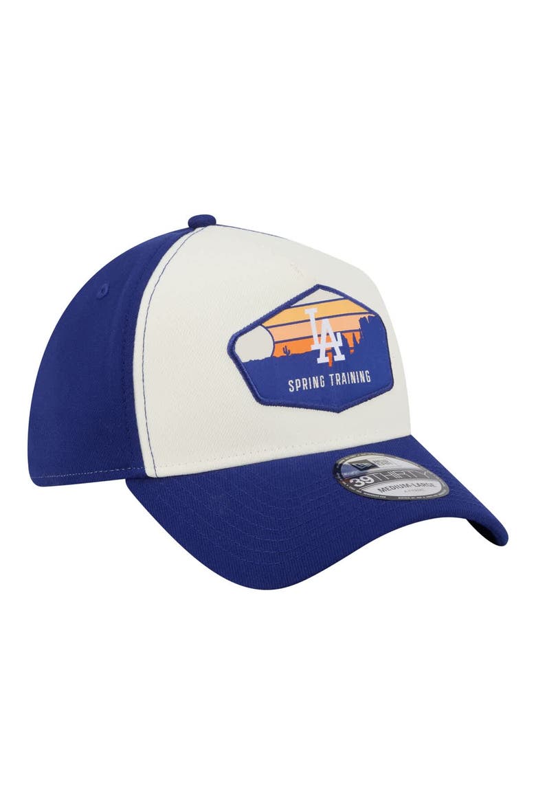 Men's New Era  Stone Los Angeles Dodgers 2026 Spring Training Fan Pack Gradient 39THIRTY Flex Hat, Alternate, color, Stone