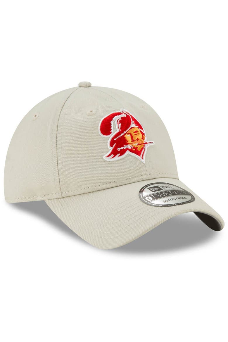 Men's New Era Khaki Tampa Bay Buccaneers Historic Playmaker 9TWENTY Adjustable Hat, Alternate, color, Khaki