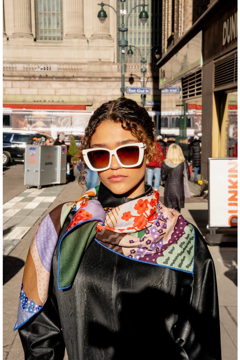 Double Sided Wool Silk Scarf Of Floral Mountain, Alternate, color, Blue