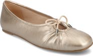 Journee Collection Callee Keyhole Square Toe Flat