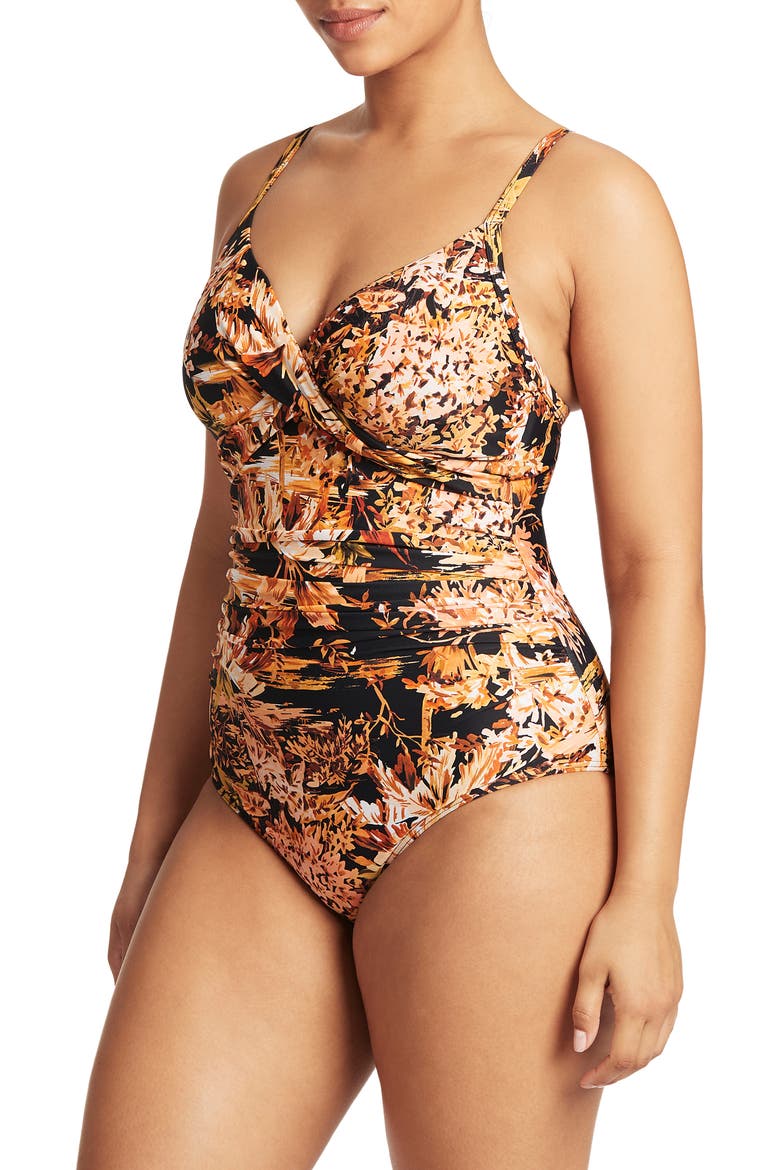 Twist Front DD- & E-Cup Underwire One-Piece Swimsuit, Alternate, color, BLACK
