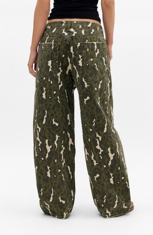 Bdg Urban Outfitters Jaya Low Rise Wide Leg Jeans In Green