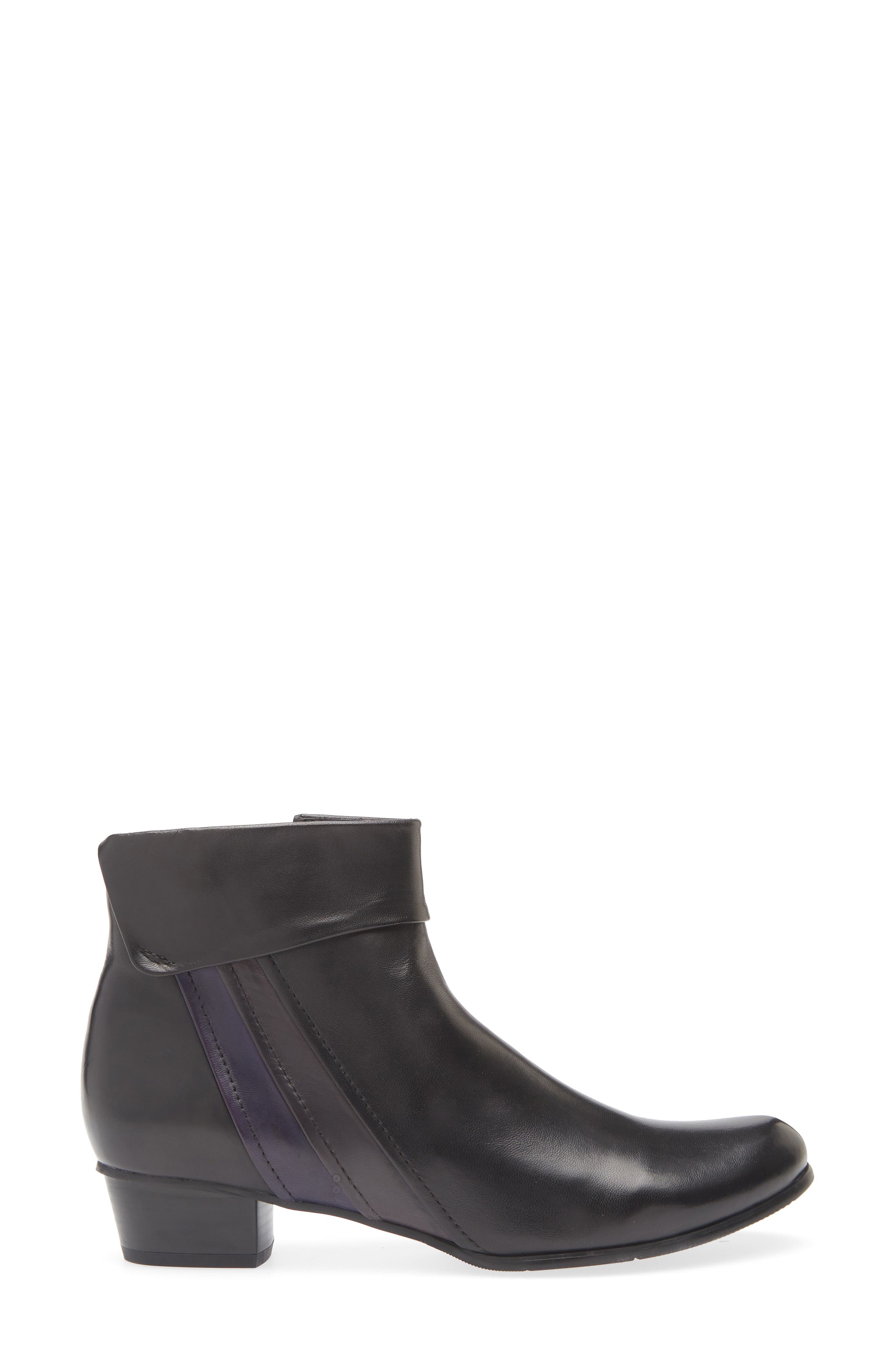 Regarde Le Ciel Stefany Block Heel Bootie, Alternate, color, Glove Black/ Muddy/ Melanz