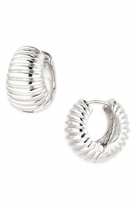 Tasha Wide Ribbed Hoop Earrings