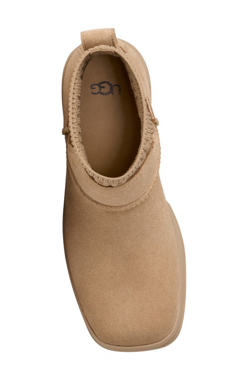 Ugg(r) Moxy Water Resistant Chelsea Boot In Sand