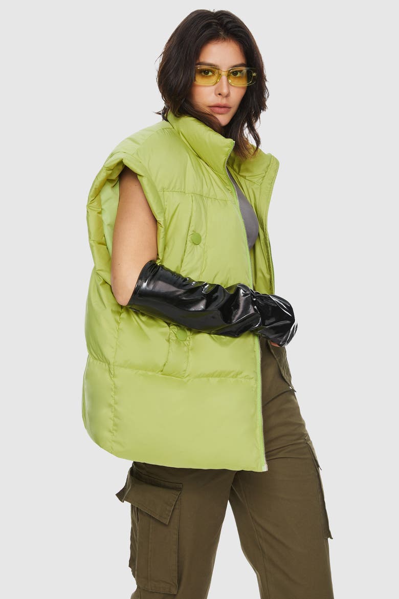 Oversized Sleeveless Classic Puffer Vest, Alternate, color, Light green