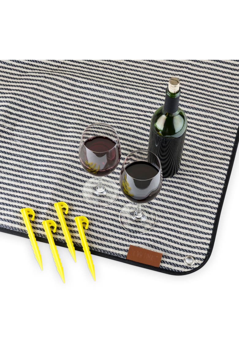 Picnic Blanket with Waterproof Lining, Alternate, color, Blue